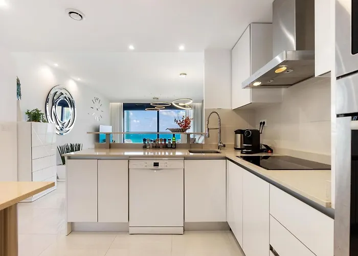 The View - Sea Senses Apartment *